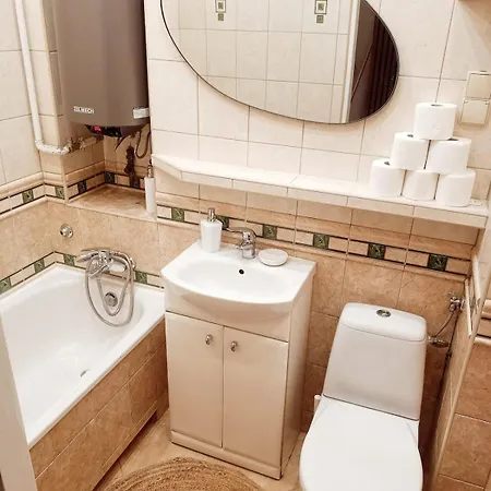 Old Town Crane Apartment *